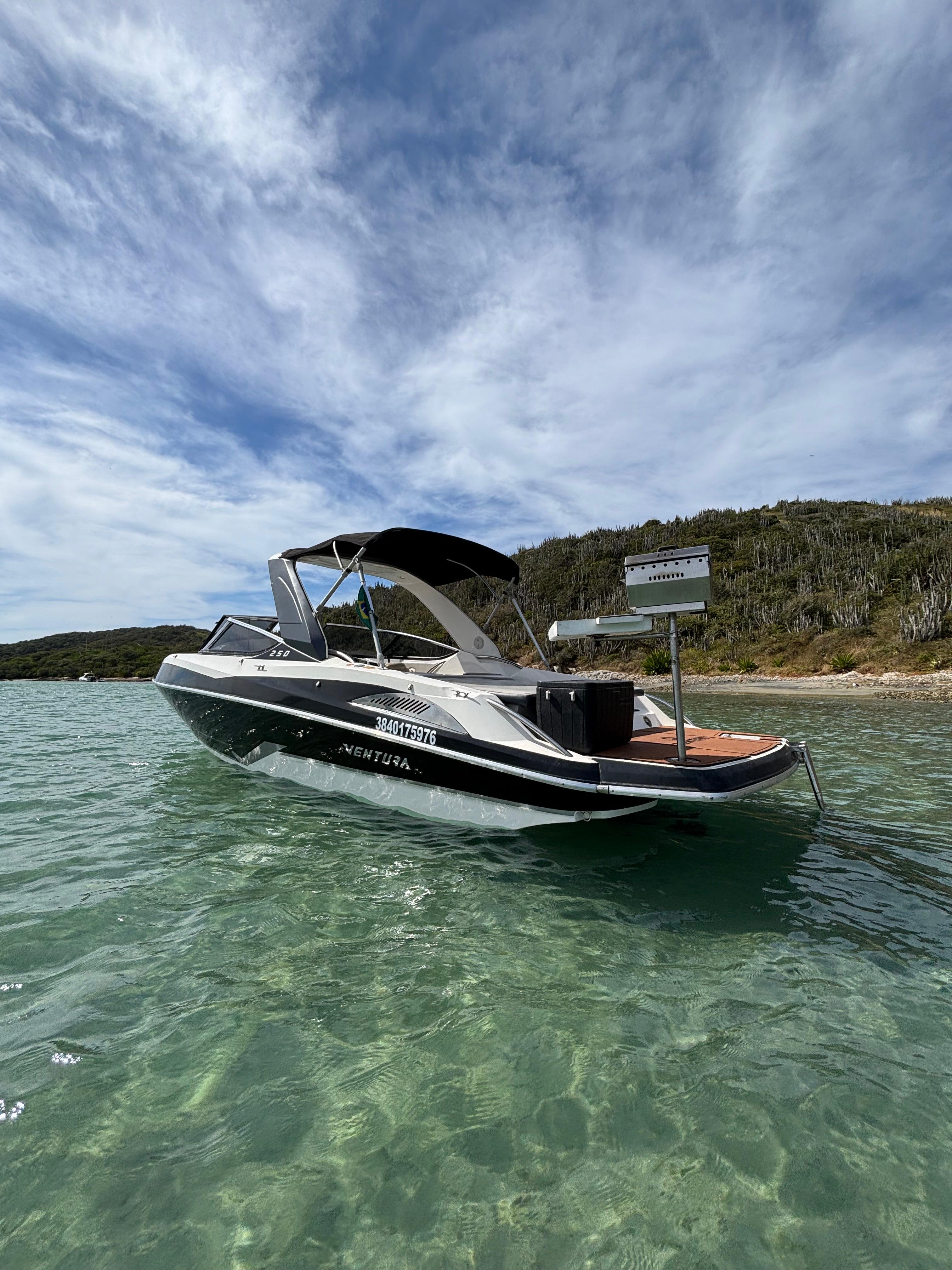 Ventura 25 — Cabo Frio