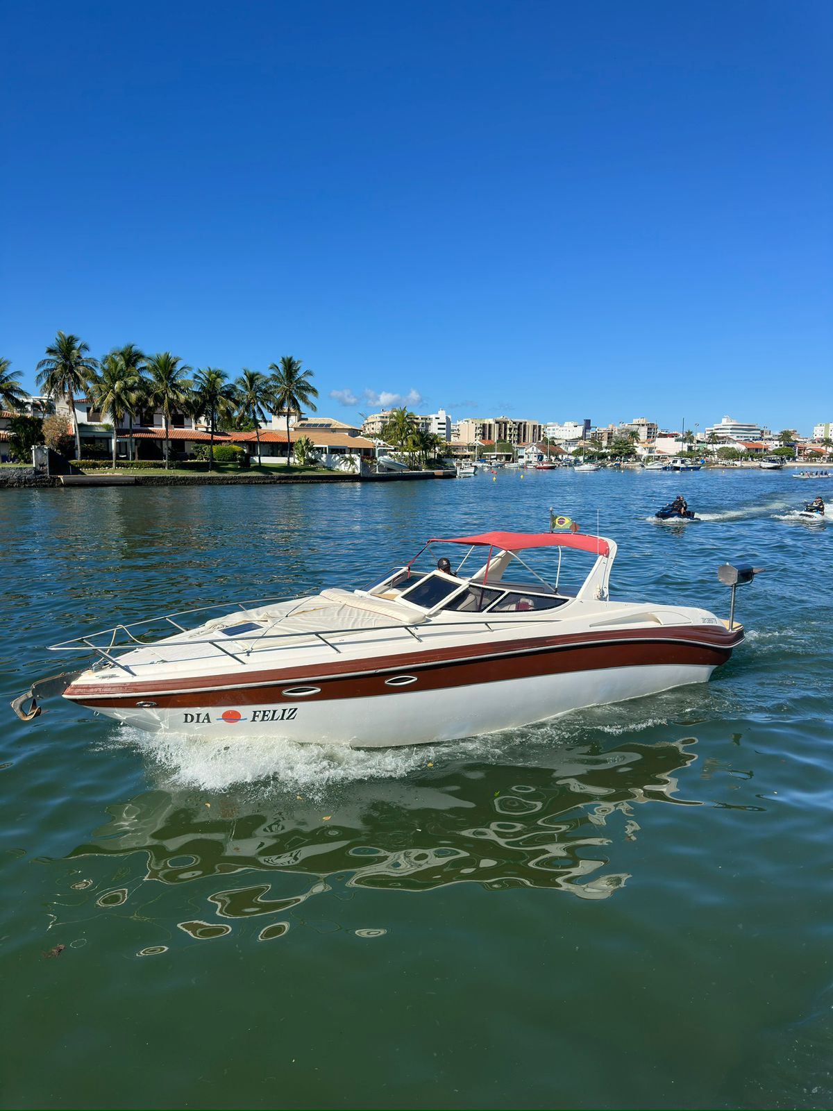 Dia Feliz — Cabo Frio